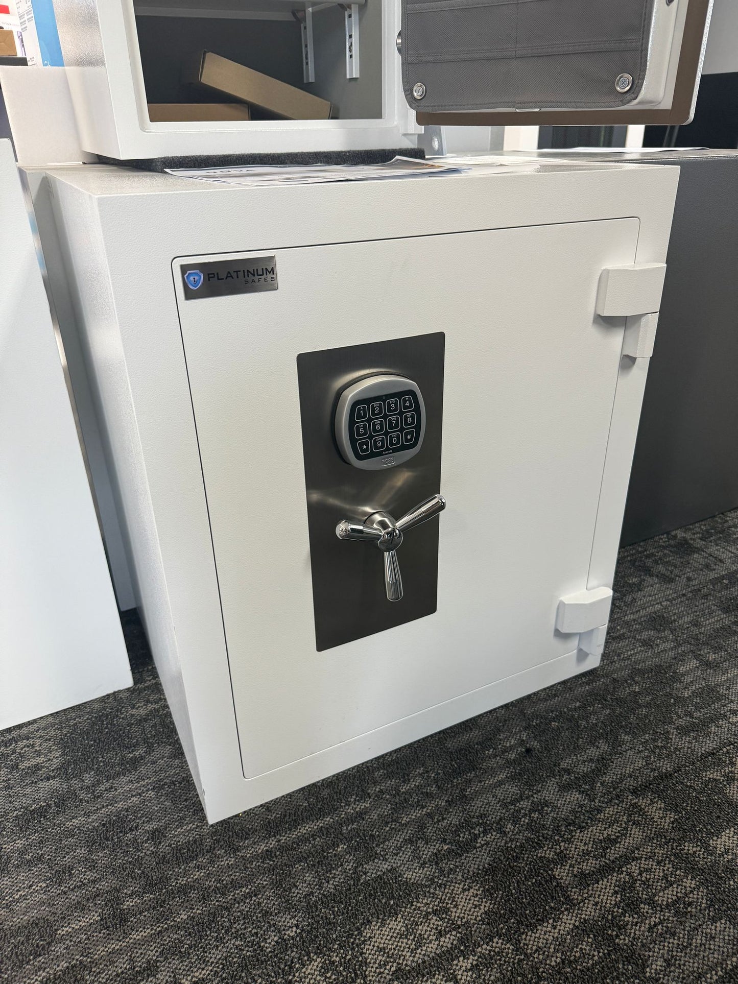 The Nova 4 Digital Lock Safe